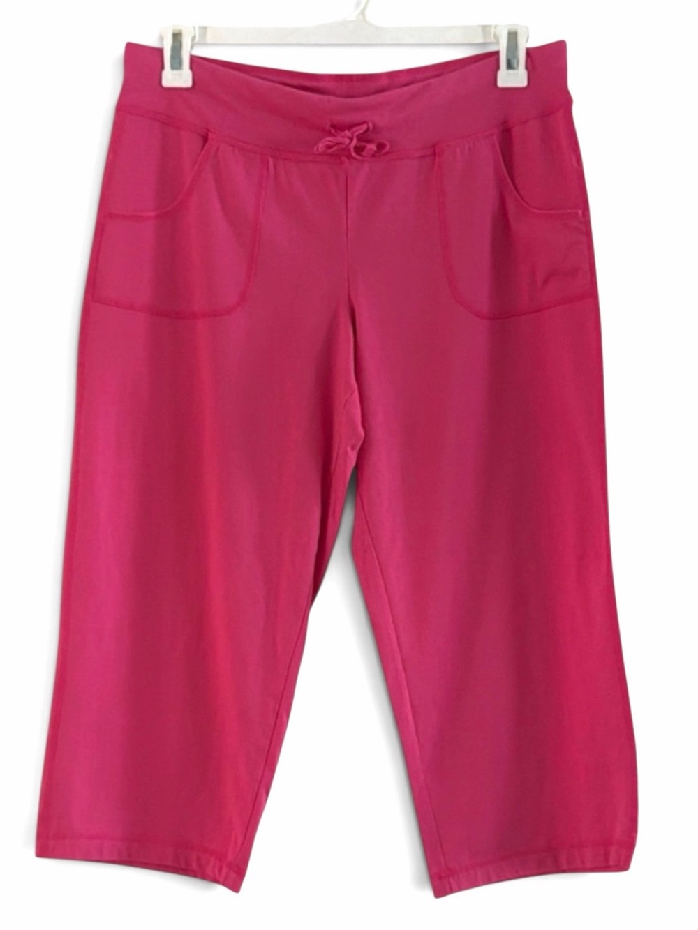Danskin Now Barbiecore Pink Flame Capri Draw String Pockets Size L